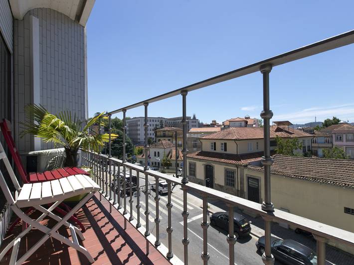 Casa de férias para 16 pessoas, com varanda em Miragaia (Porto)