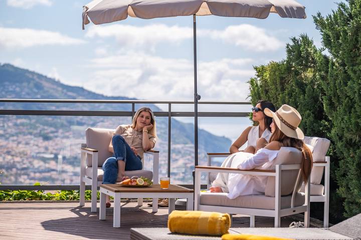 Villa pour 12 personnes, avec piscine ainsi que vue sur l’océan et jardin à Funchal - 2