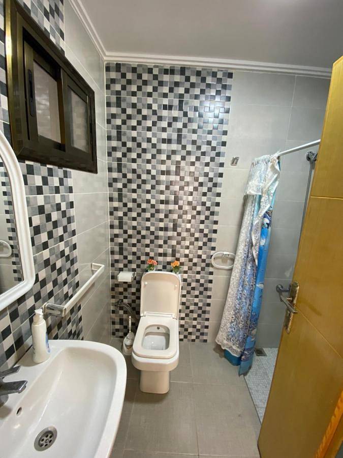 Gîte pour 5 personnes, avec balcon et vue dans Oued Laou - 4