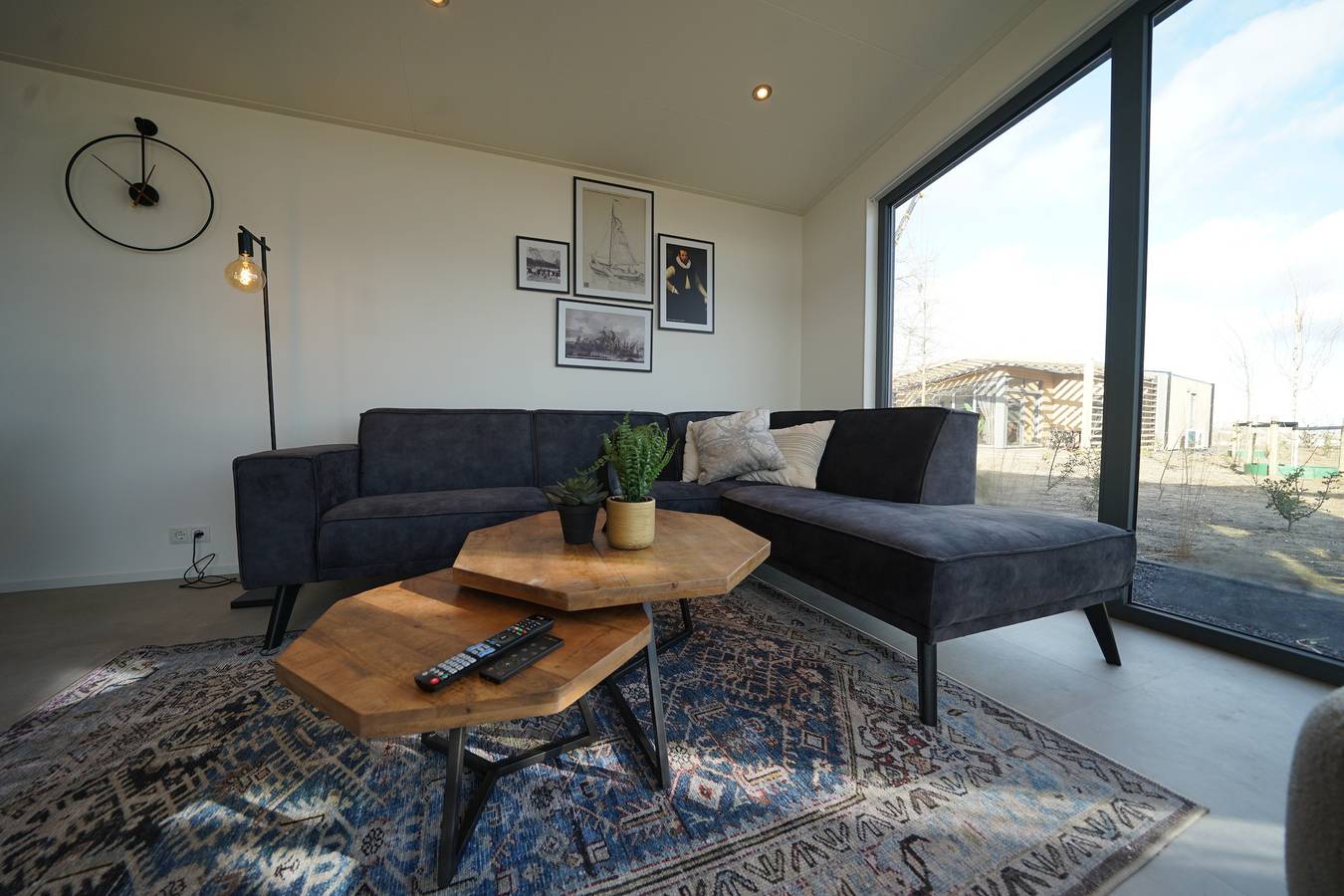 Europarcs Enkhuizer Strand — Cube Lodge 4 in Enkhuizen, Ijsselmeer