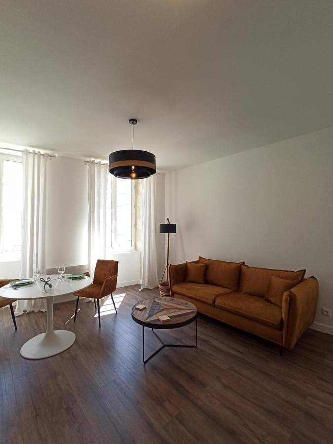 Gîte pour 2 personnes, avec vue dans Tour De La Lanterne La Rochelle