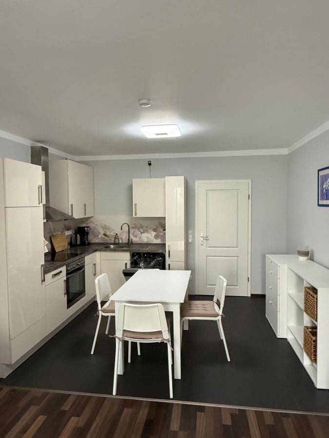 Ferienwohnung für 5 Personen, mit Balkon und Ausblick in Groß-Gerau