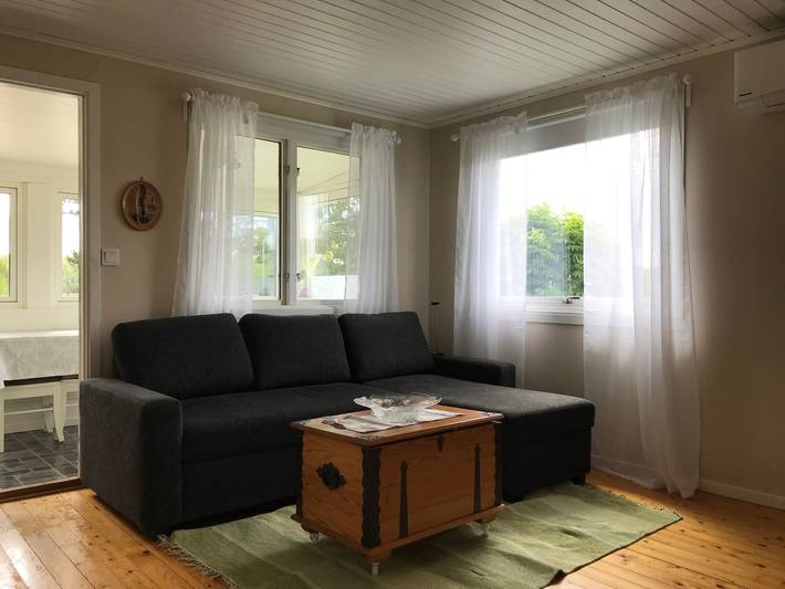 Ferienhaus am See Glan in Finspang, Östergötland