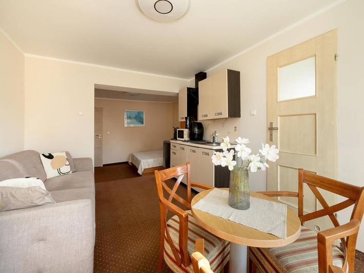 Ferienwohnung für 2 Personen, mit Terrasse und Garten in Rewal - 4