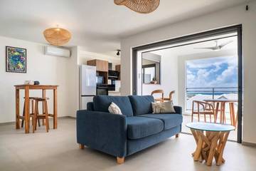 Gîte pour 4 personnes, avec balcon et piscine dans Golf international de Saint François