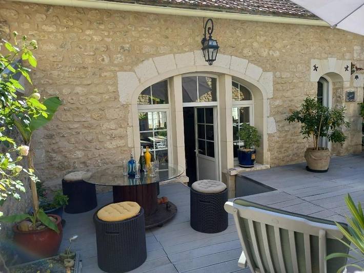 Gîte pour 5 personnes, avec terrasse, adapté aux familles à Chauvigny - 3