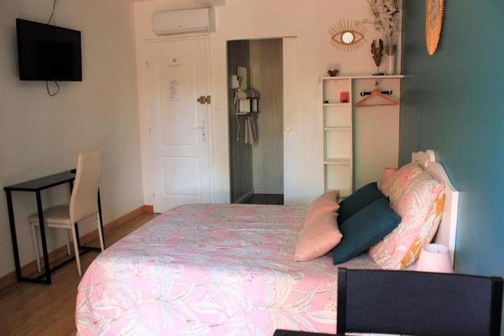 Maison de campagne pour 2 personnes, avec terrasse, animaux acceptés à Saint-Didier-sur-Chalaronne - 3