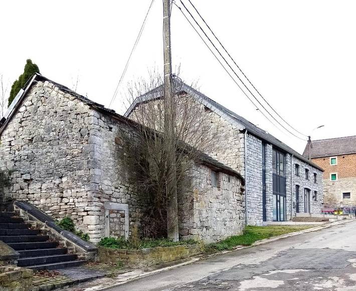 Location de vacances pour 14 personnes, avec vue ainsi que terrasse et sauna à Hamoir - 3