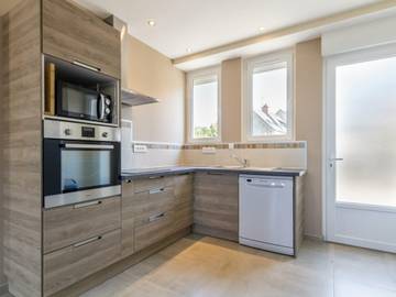 Gîte pour 6 personnes, avec terrasse, animaux acceptés dans Ardevon