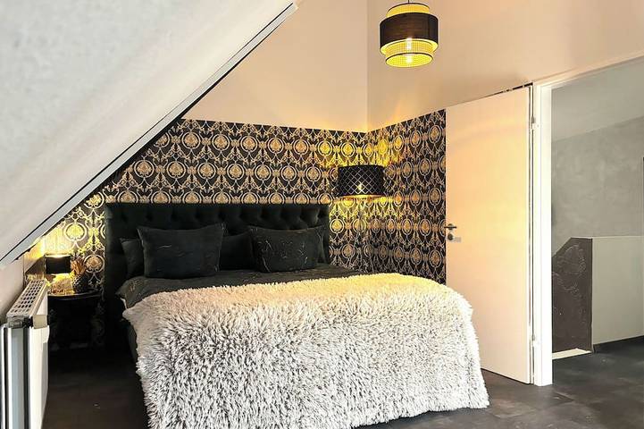 Ganze Wohnung, Luxus Maisonette-Apartment - Werde zum König in der Traumwelt Beerfelde in Beerfelde, Steinhöfel