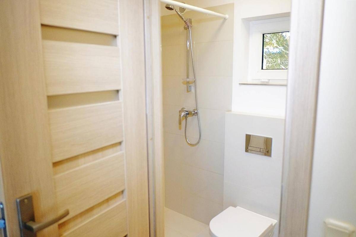 Family Room with Private Bathroom and Kitchenette in Wyspa Sobieszewska, Gdańsk