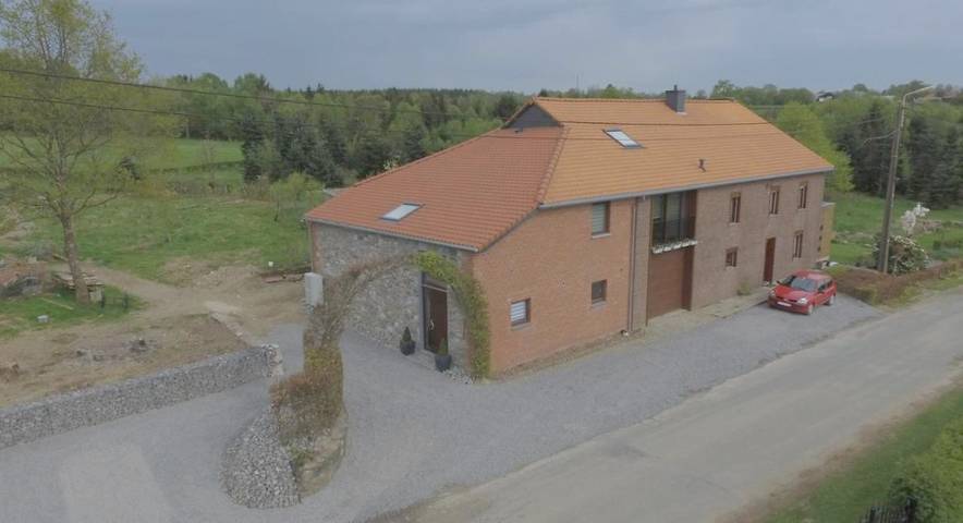 Gîte pour 2 personnes, avec terrasse ainsi que vue et jardin dans Francorchamps - 4