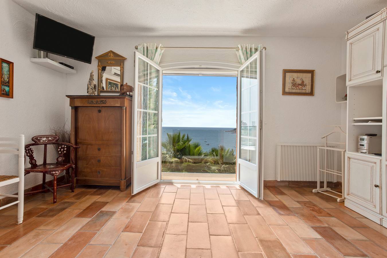 Ganzes Studio, Studio 'La Palmeraie' mit Meerblick, Wi-Fi und Klimaanlage in Agay, Saint-Raphaël