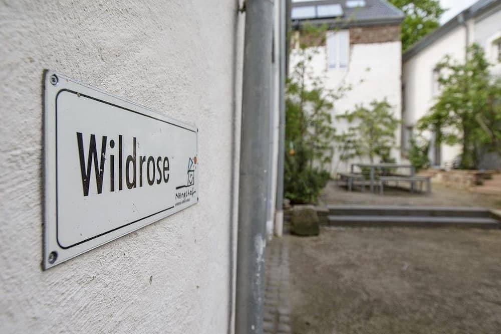 Ferienwohnung Wildrose - bis 7 Personen - Ferien auf dem Nengshof in Wißmannsdorf, Eifelkreis Bitburg-Prüm