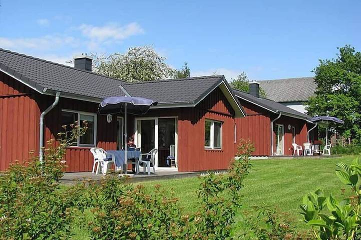 Ferienwohnung für 5 Personen, mit Terrasse und Garten sowie Sauna in Munkbrarup