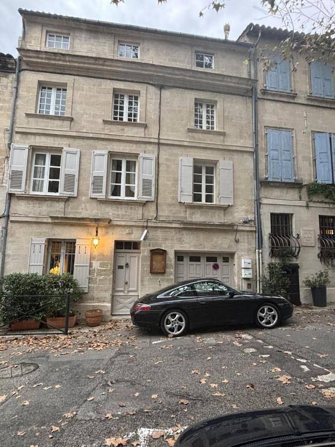 Hôtel particulier d'hôte le Philippe-le-Bel in Villeneuve-lès-Avignon, Région de Nîmes