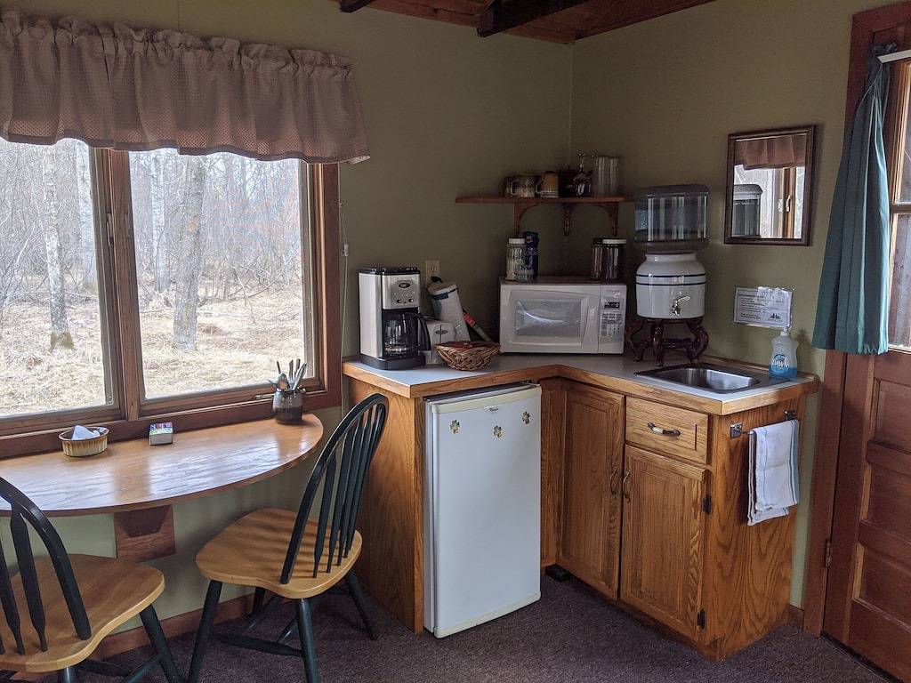 Rustic Personal Retreat Cabin, \"Sunrise\" in Oberer See