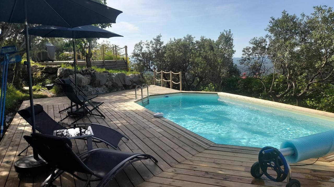 Appartement entier, One-Bedroom Apartment in Seillans, Région de Draguignan