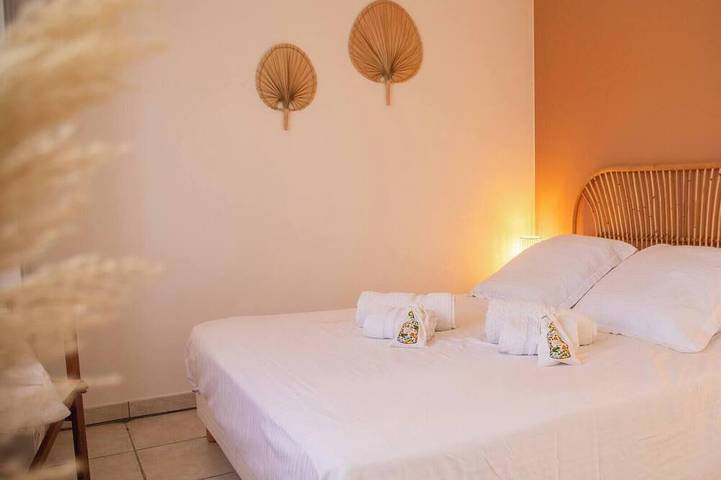 Villa pour 8 personnes, avec balcon ainsi que jardin et piscine à Le Cannet - 3