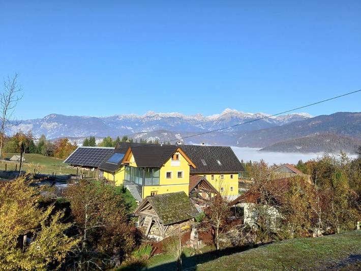 B&B für 4 Personen, mit Whirlpool und Sauna sowie Garten in Slowenien