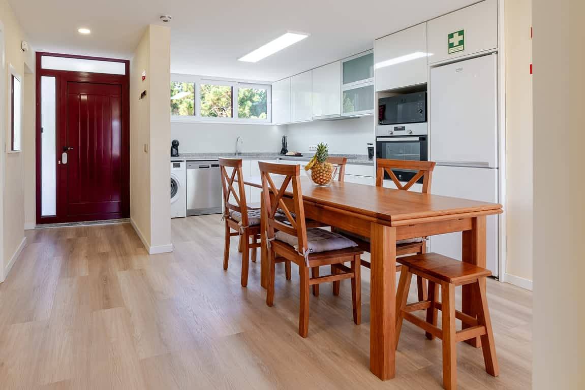 Apartamento inteiro, Apartamento de férias para 7 pessoas com jardim in Marinhas, Esposende