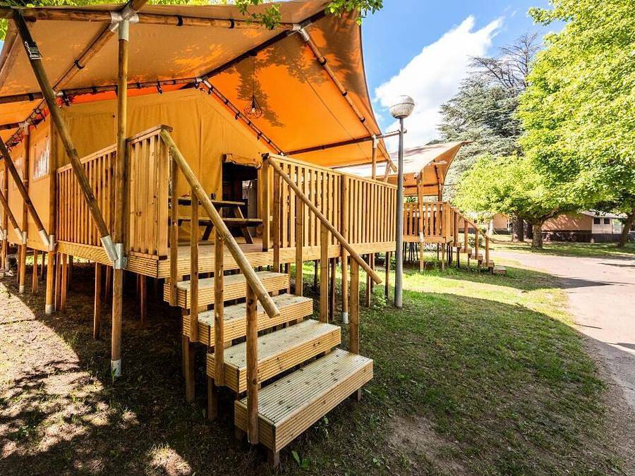 Camping Millau Plage - Safarizelt 5 personen - Zelt Lodge 3 Zimmer 5 Personen + Tv in Millau, Parc naturel régional des Grands Causses
