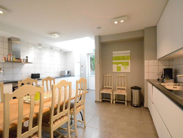 Gîte pour 8 personnes, avec terrasse et jardin à Gedinne - 4