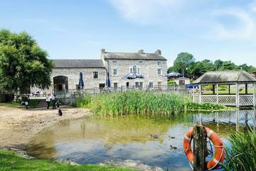 Static Caravan for 4 People in Lancashire, North West England, Photo 4