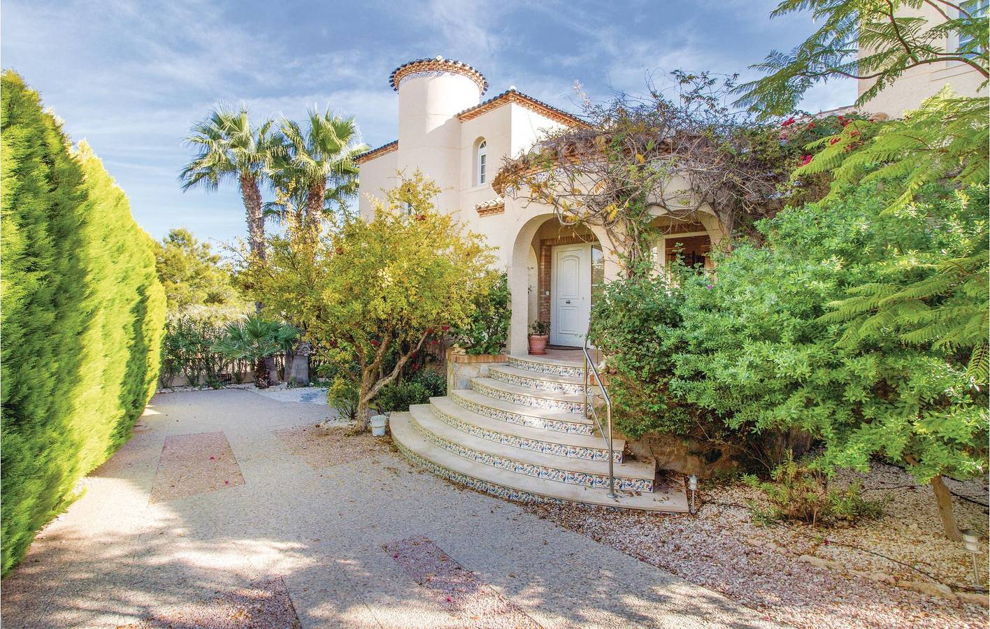 268sqft Apt: A/C, Parkplatz, Terrasse, Pool & Internet - 900m zum Chillies Restaurant in Orihuela, Costa Blanca