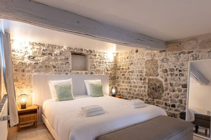 Family Stay – En el corazón de Honfleur | 8 personas | Jardín privado in Honfleur, Region de Lisieux