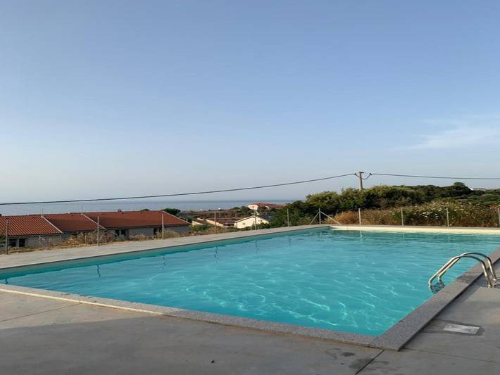 Ferienwohnung für 4 Personen, mit Terrasse und Pool in Castelsardo - 2