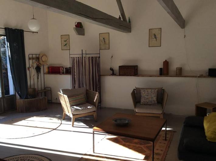 Cottage pour 3 personnes, avec terrasse, animaux acceptés à Logrian-Florian