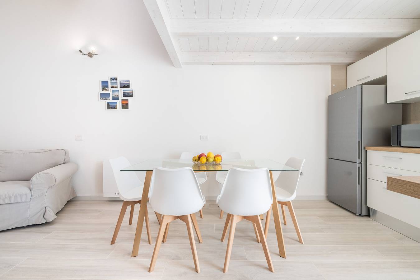 Ganze Wohnung, Ferienwohnung 'Casa Vacanze Riflessi Sul Mare' mit Balkon, Wlan und Klimaanlage in Calasetta, Sant'Antioco