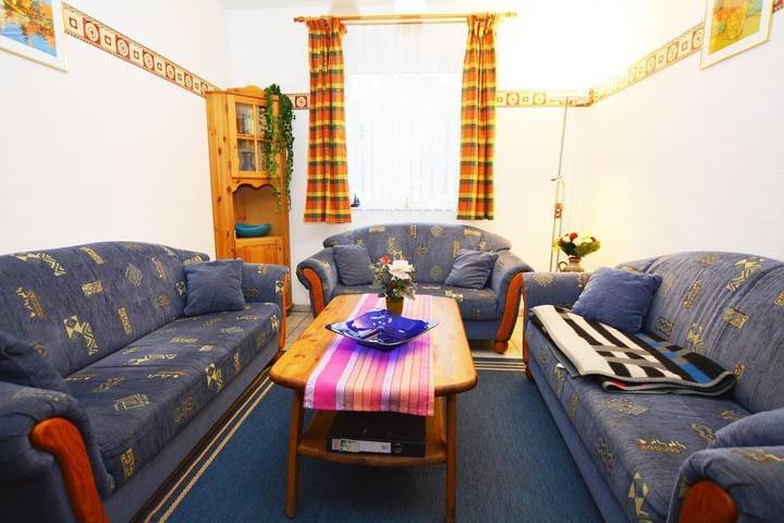 Ferienhaus für 8 Personen, mit Terrasse und Garten in Büsum - 2