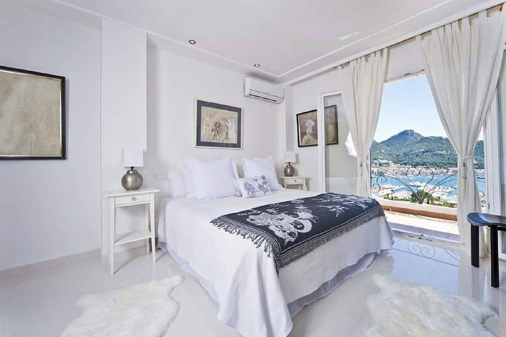 Prestige Villa mit spektakulärem Meerblick / Puertoueblo \"Pti Saint tropez\" in Port d'Andratx, Andratx