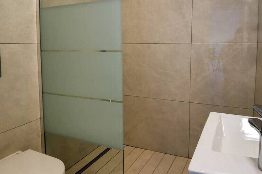 Entire apartment, Phaedrus Living: Seaside Deluxe Flat Harbour 107 in Paphos, South Cyprus