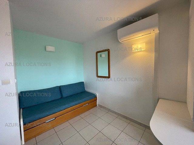 Gîte pour 4 personnes, avec piscine et terrasse, animaux acceptés dans Plage Rochelongue - 4