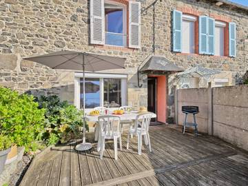 Gîte pour 4 personnes, avec terrasse et jardin à Saint-Quay-Portrieux