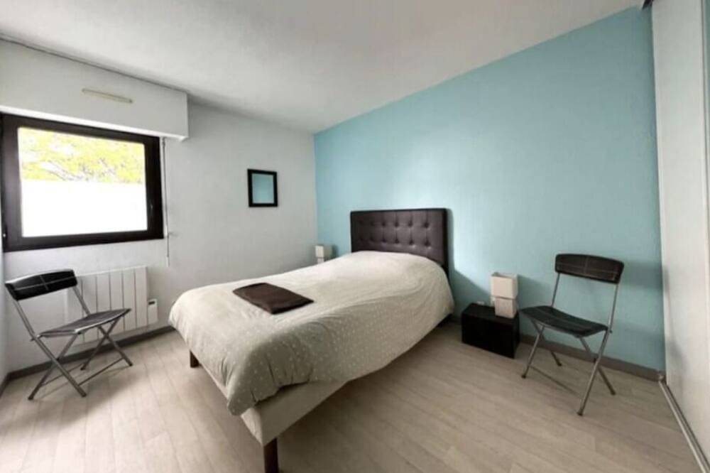 Entire apartment, Appartement 2 Chambres Idéalement Situé en Centre Ville et au Calme in Pessac, Bordeaux region