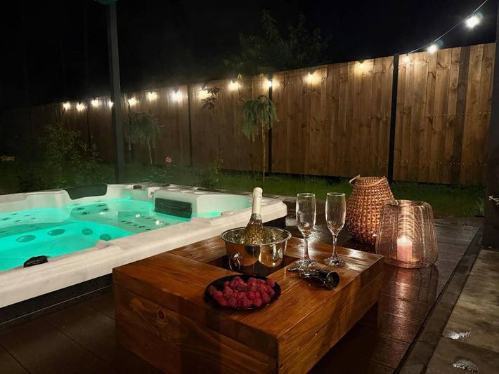 Location de vacances pour 12 personnes, avec vue ainsi que sauna et jardin dans Radawa - 2