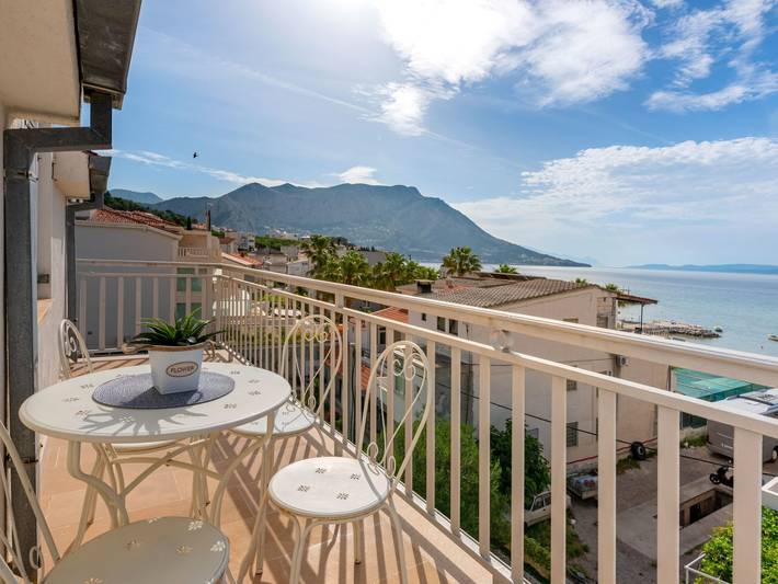 Ferienwohnung für 4 Personen, mit Balkon in Duće
