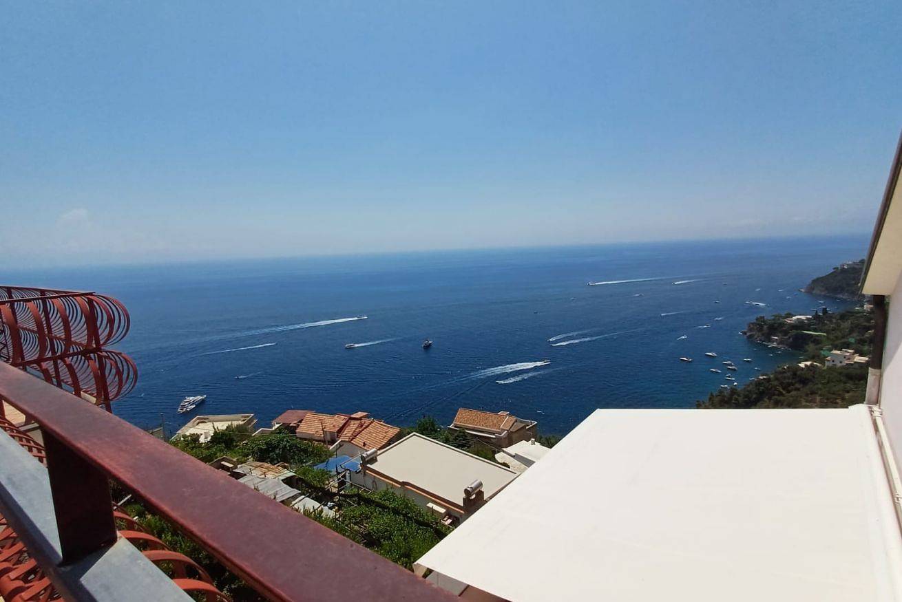 Ganze Wohnung, Ferienwohnung für 3 Personen mit Meerblick in Tovere, Amalfiküste