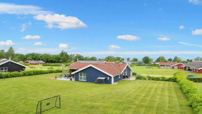 Ferienhaus für 13 Personen, mit Whirlpool und Sauna sowie Pool, mit Haustier in Nordborg - 2