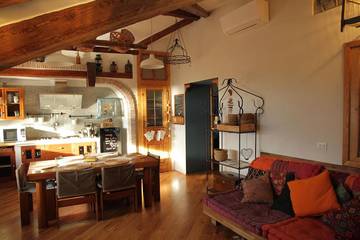 Ferienwohnung für 6 Personen, mit Balkon und Garten in Triest