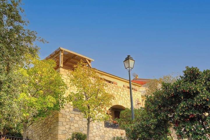 Gîte pour 4 personnes, avec terrasse dans Haute-Corse