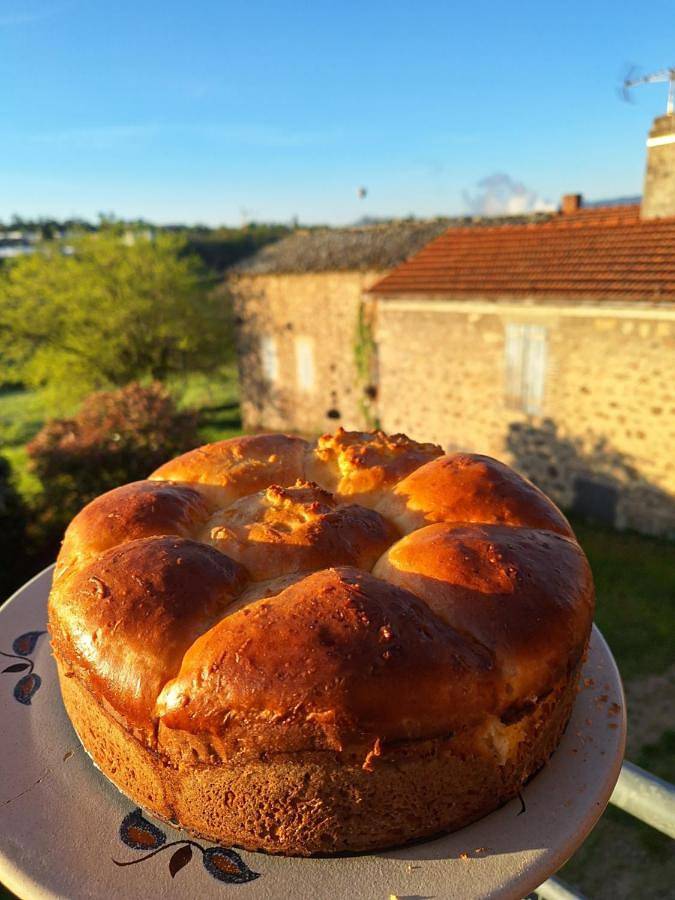 Maison d’hôte pour 11 personnes, avec vue sur le lac et jardin ainsi que vue et piscine, animaux acceptés en Ardèche - 3