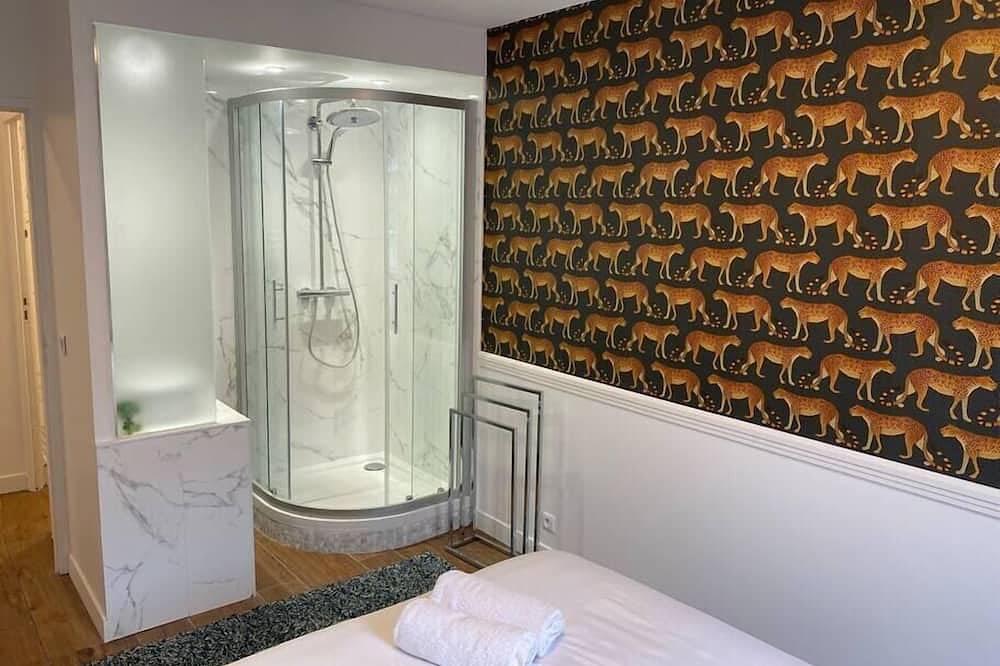 Ganze Wohnung, Bright 3 Br 15' away from the center of Paris, Fruitiers2 in Saint-Denis, Seine-Saint-Denis