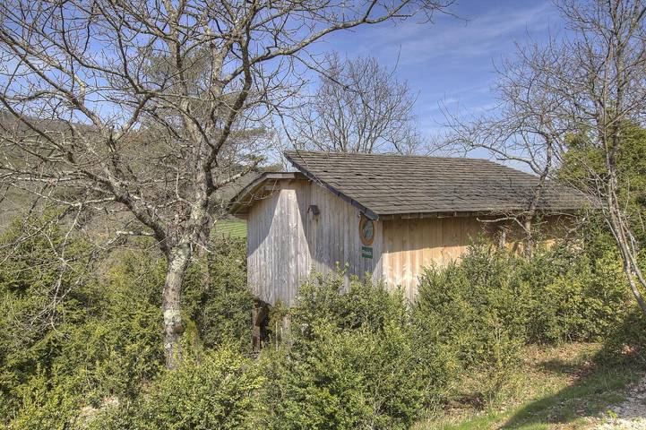 Gîte pour 2 personnes, avec terrasse, animaux acceptés