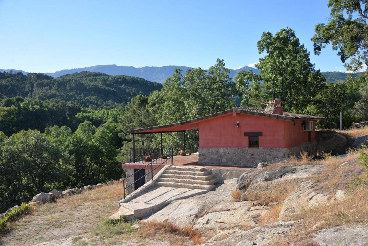 El Retiro de Ceubia by Retirorural in Arenas de San Pedro, Valle del Tiétar