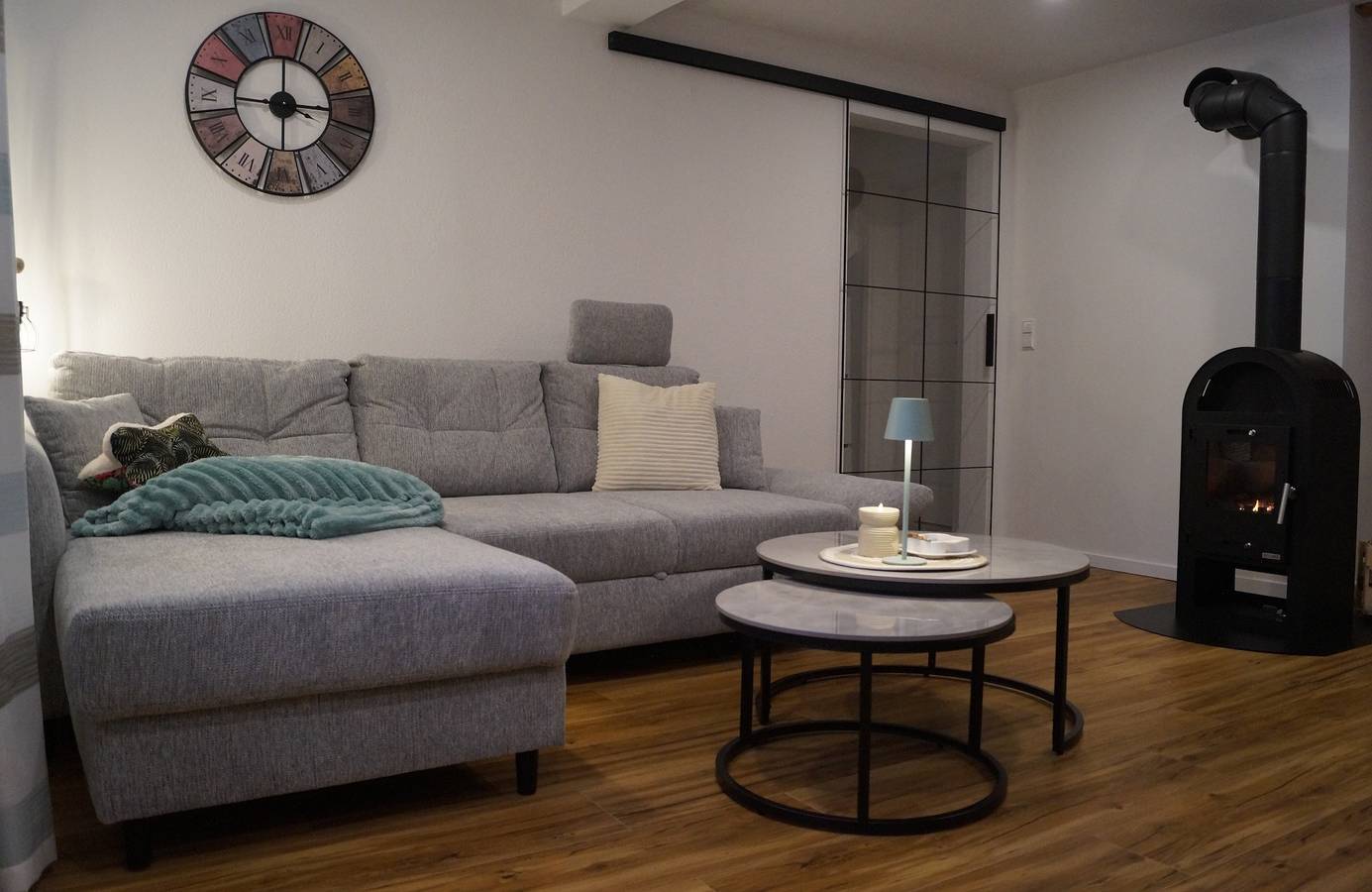 Ganze Wohnung, Apartment „Schmidnickels Hof“ mit privater Terrasse und eigenem Garten in Schwarzerden, Landkreis Bad Kreuznach